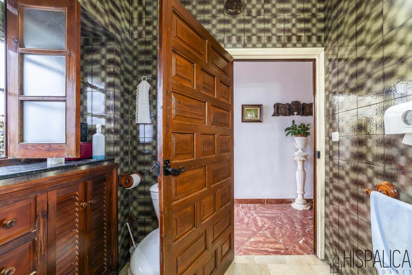 4 soveværelse Finca/Landehus til salg i Lora del Rio - € 450.000 (Ref: 9118104)