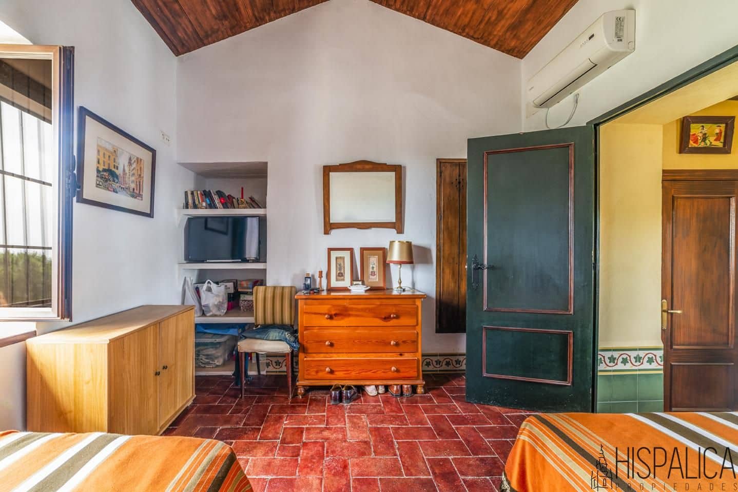 5 soveværelse Finca/Landehus til salg i Lora del Rio med swimmingpool - € 675.000 (Ref: 9135938)