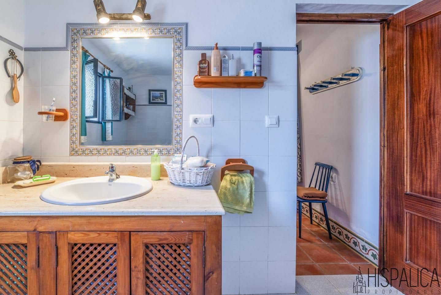 5 soveværelse Finca/Landehus til salg i Lora del Rio med swimmingpool - € 675.000 (Ref: 9135938)