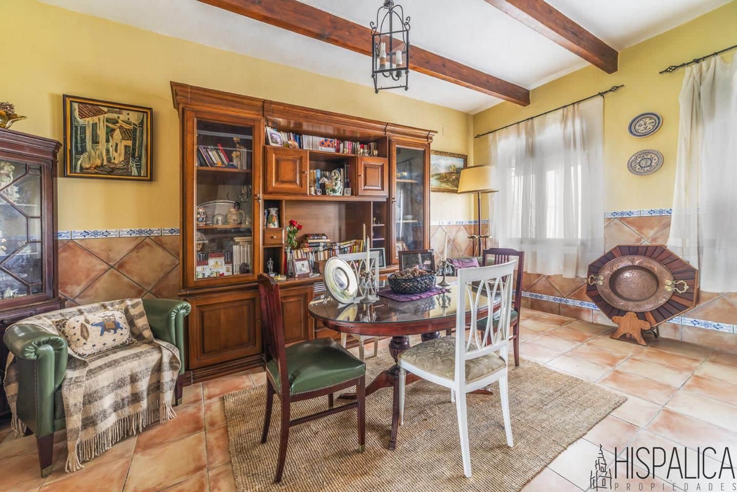 5 soveværelse Finca/Landehus til salg i Lora del Rio med swimmingpool - € 675.000 (Ref: 9135938)