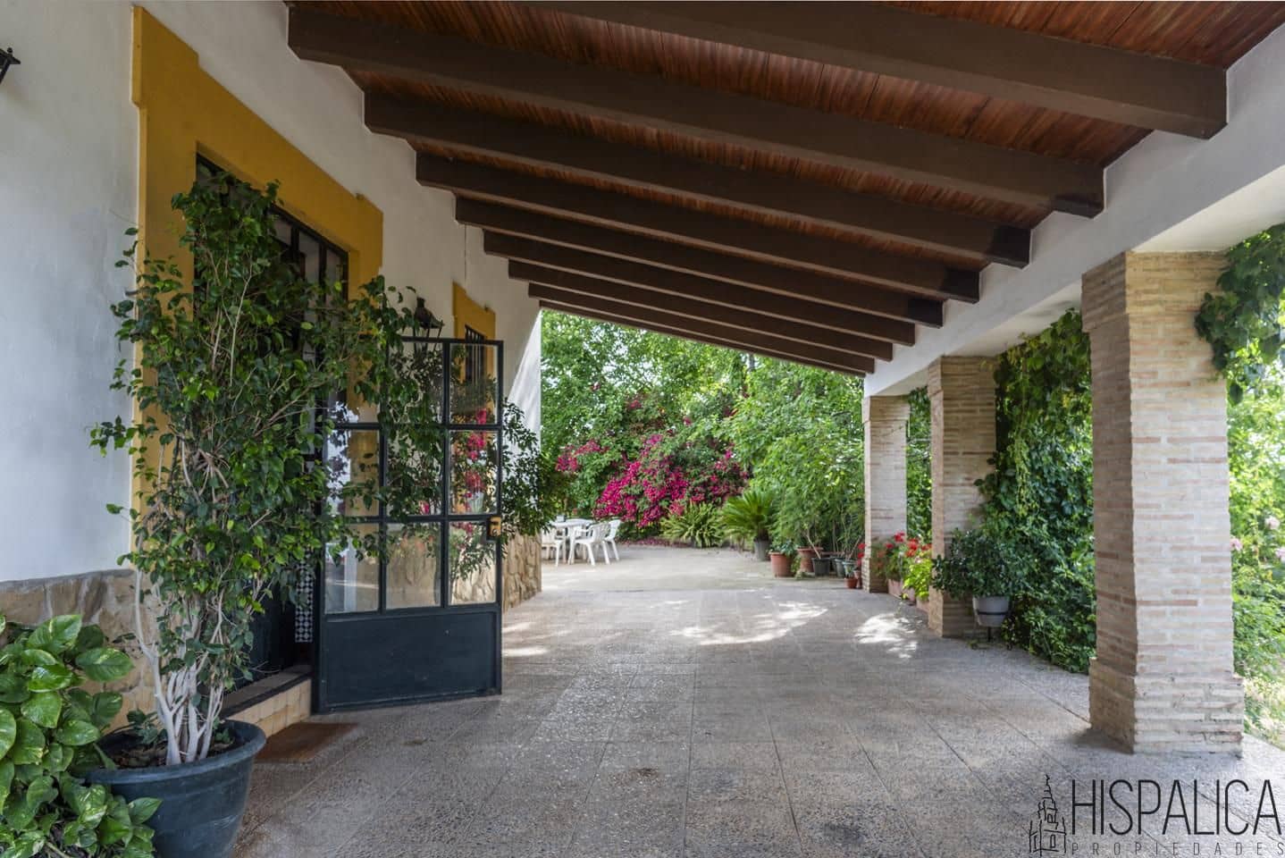 5 soveværelse Finca/Landehus til salg i Lora del Rio med swimmingpool - € 675.000 (Ref: 9135938)