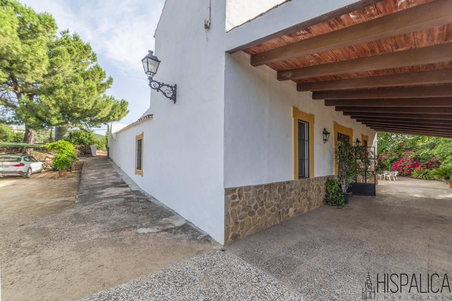 5 soveværelse Finca/Landehus til salg i Lora del Rio med swimmingpool - € 675.000 (Ref: 9135938)