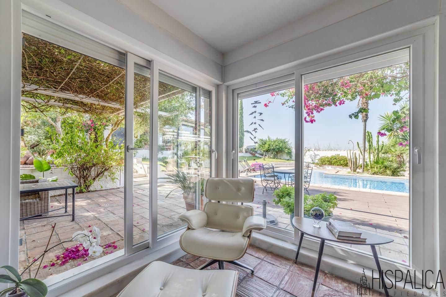 7 soveværelse Villa til salg i Valencina de la Concepcion med swimmingpool garage - € 1.300.000 (Ref: 9144345)