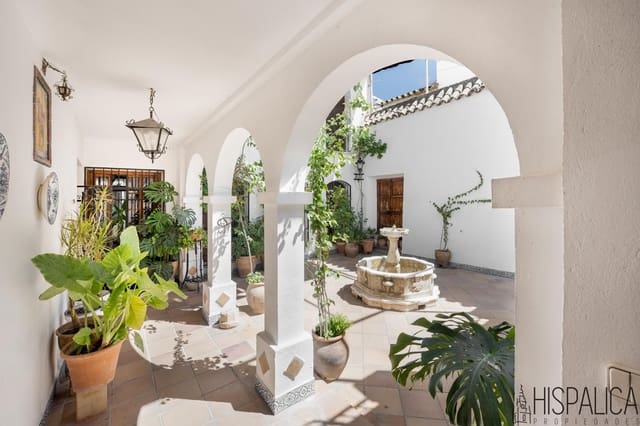 9 soverom Villa til salgs i Ecija med garasje - € 580 000 (Ref: 9163215)