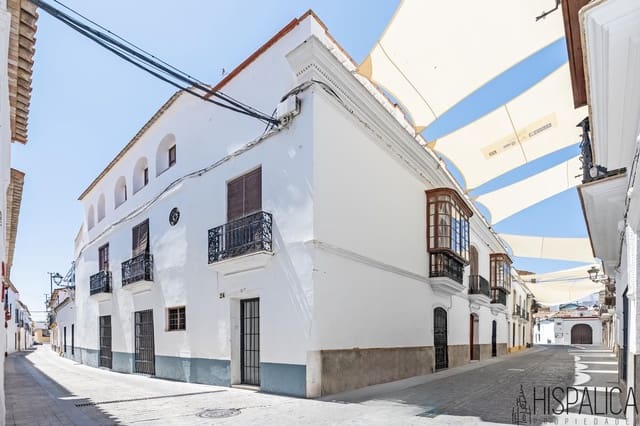 9 soverom Villa til salgs i Ecija med garasje - € 580 000 (Ref: 9163215)