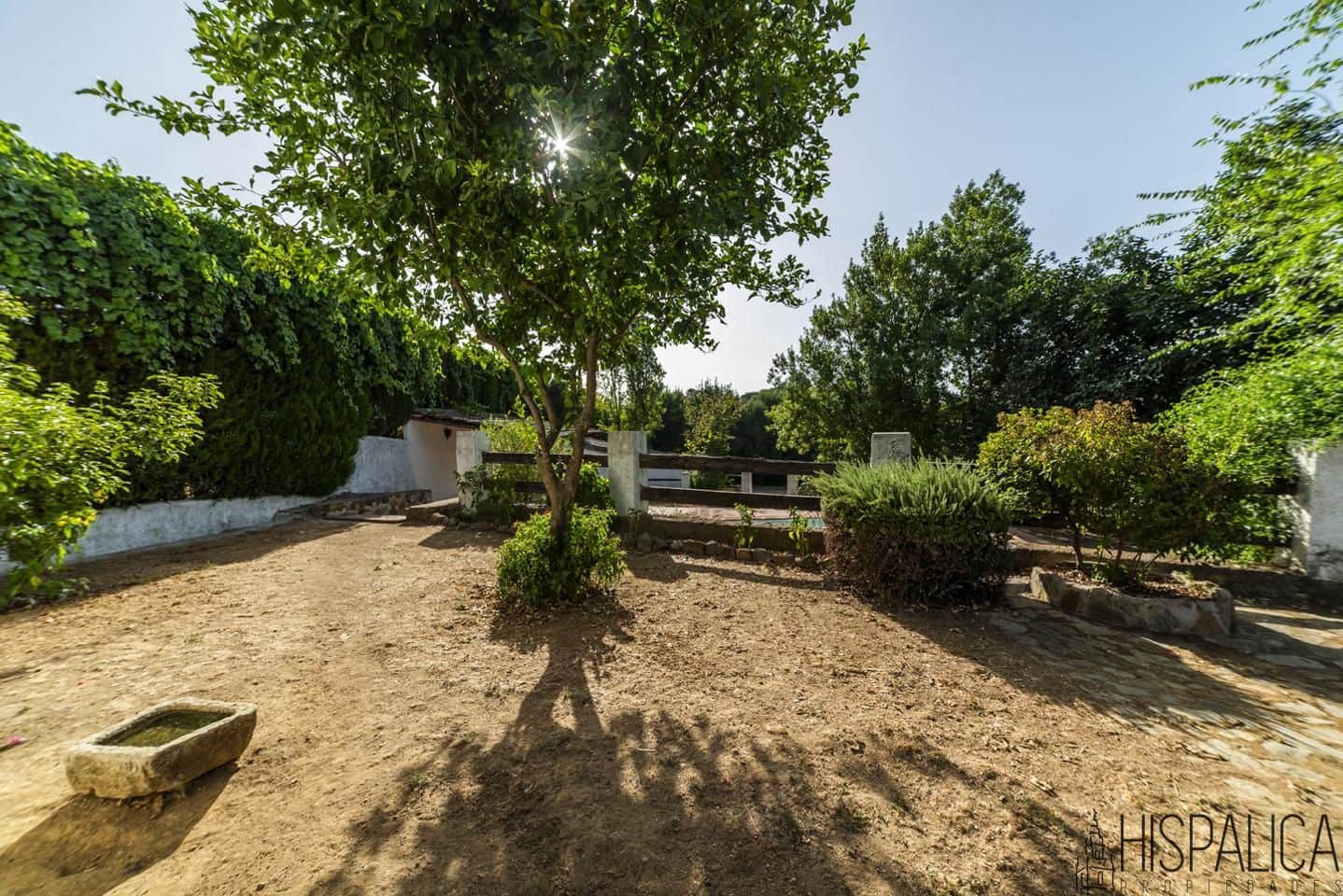 2 soveværelse Finca/Landehus til salg i Cazalla de la Sierra med swimmingpool - € 350.000 (Ref: 9168865)