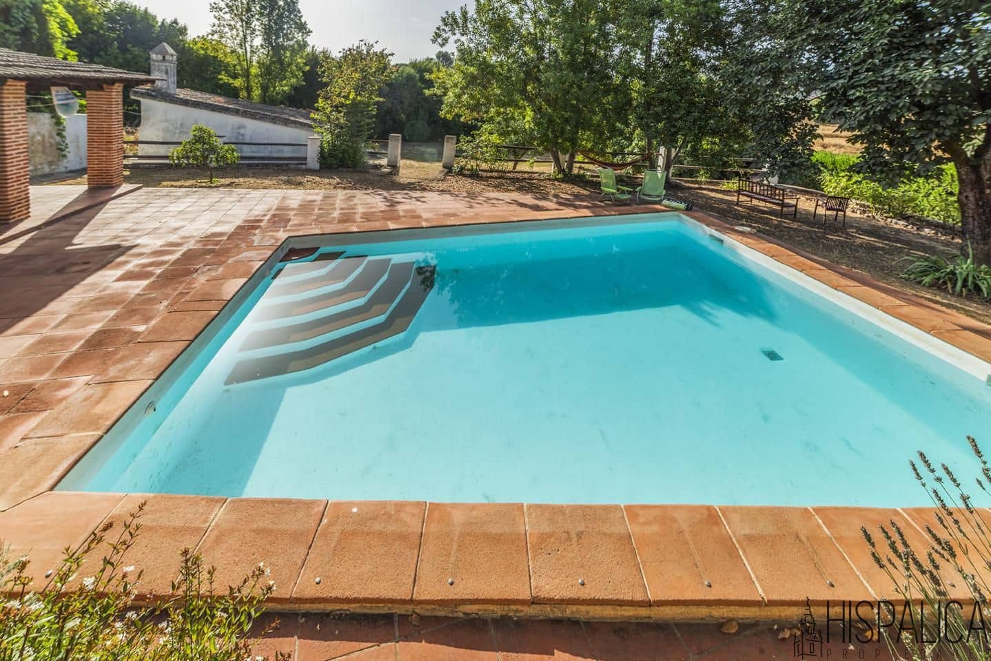 2 soveværelse Finca/Landehus til salg i Cazalla de la Sierra med swimmingpool - € 350.000 (Ref: 9168865)