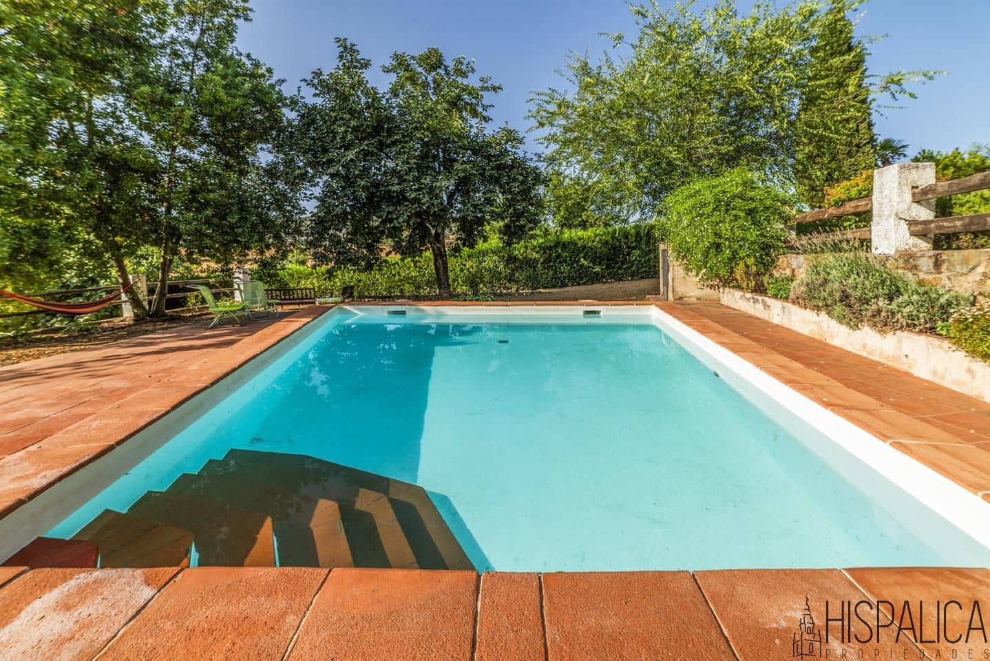 2 soveværelse Finca/Landehus til salg i Cazalla de la Sierra med swimmingpool - € 350.000 (Ref: 9168865)