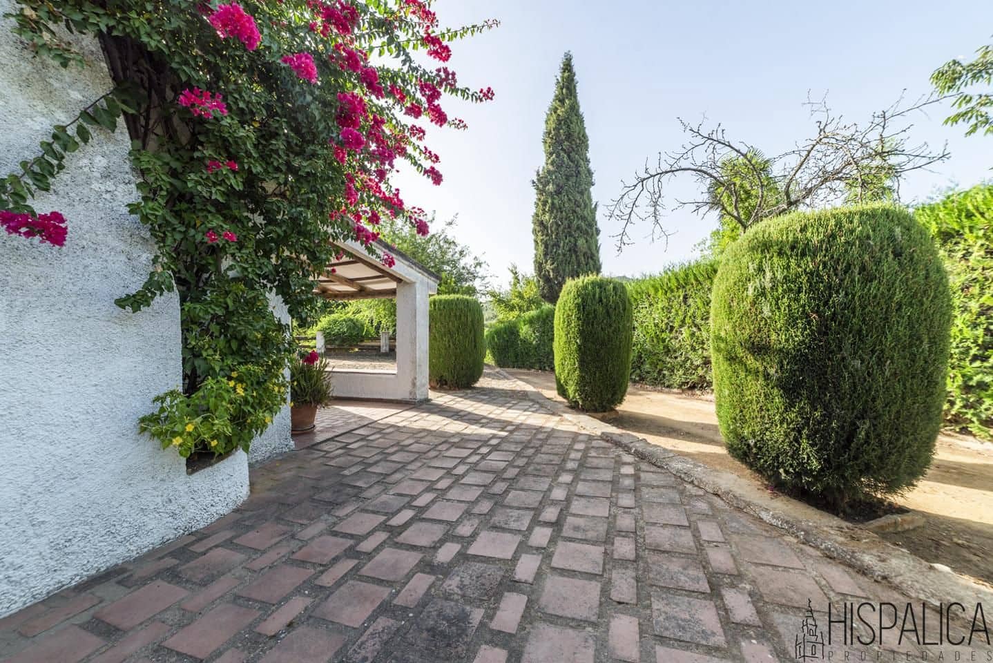 2 soveværelse Finca/Landehus til salg i Cazalla de la Sierra med swimmingpool - € 350.000 (Ref: 9168865)