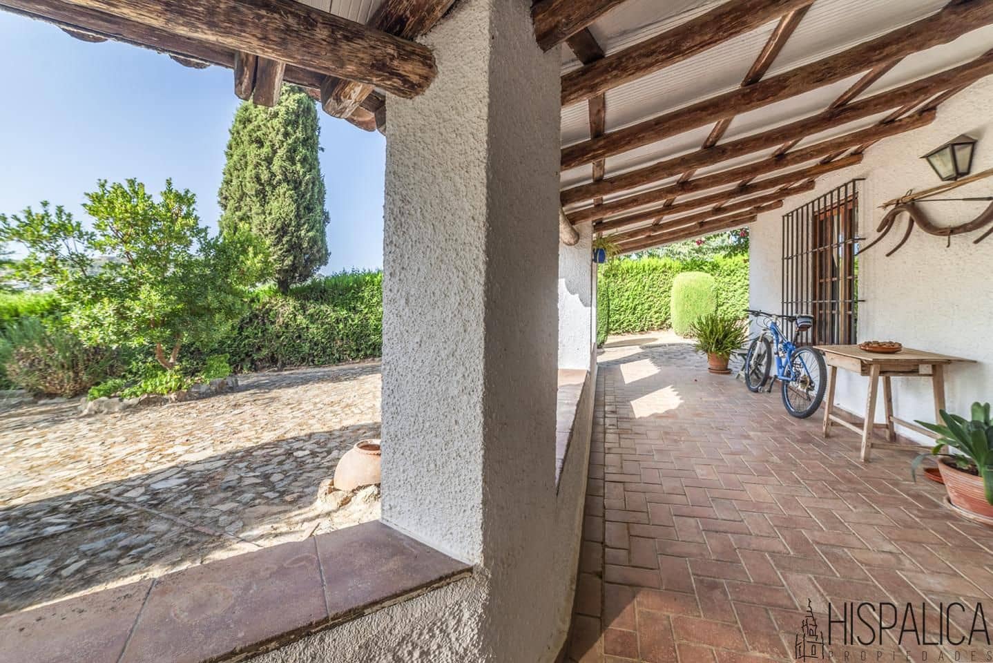 2 soveværelse Finca/Landehus til salg i Cazalla de la Sierra med swimmingpool - € 350.000 (Ref: 9168865)