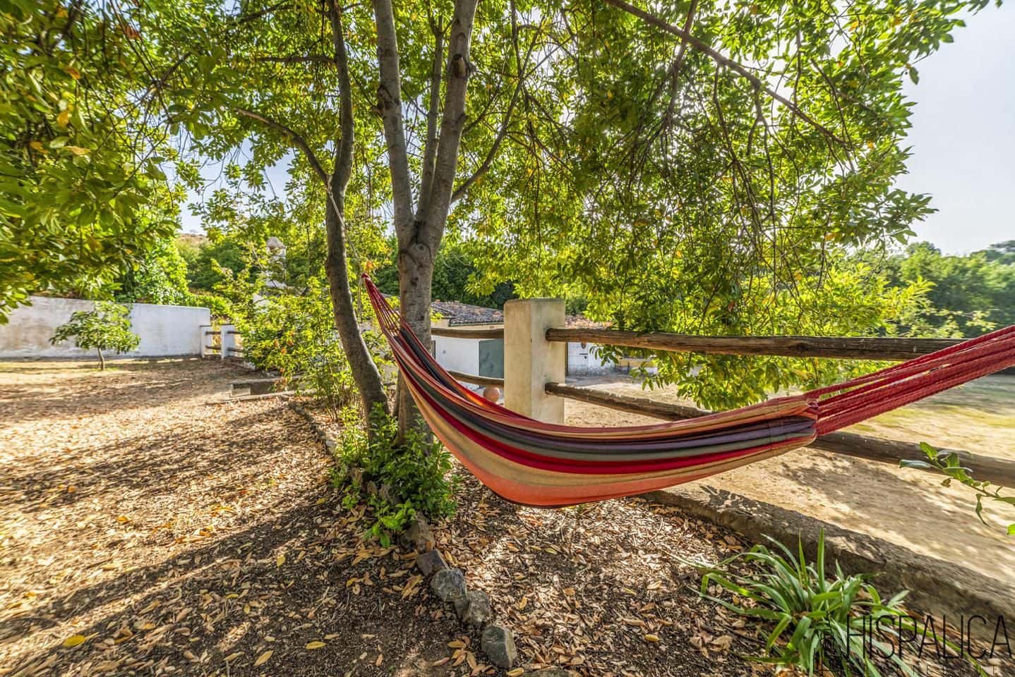 2 soveværelse Finca/Landehus til salg i Cazalla de la Sierra med swimmingpool - € 350.000 (Ref: 9168865)