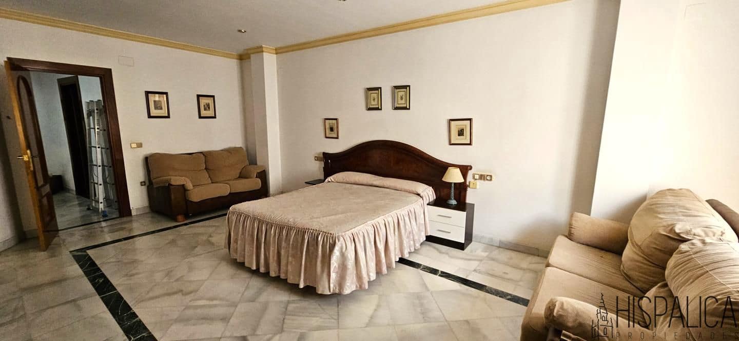 7 soveværelse Villa til salg i Dos Hermanas - € 550.000 (Ref: 9187846)