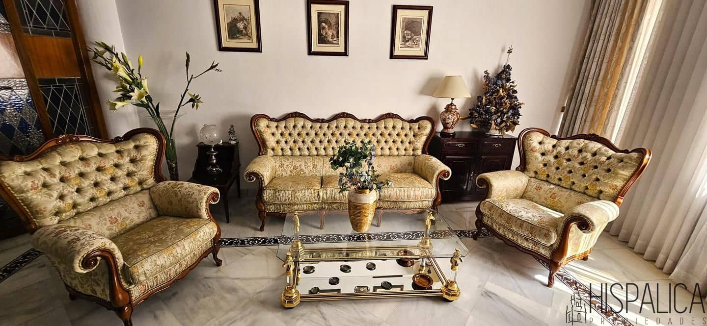 7 soveværelse Villa til salg i Dos Hermanas - € 550.000 (Ref: 9187846)