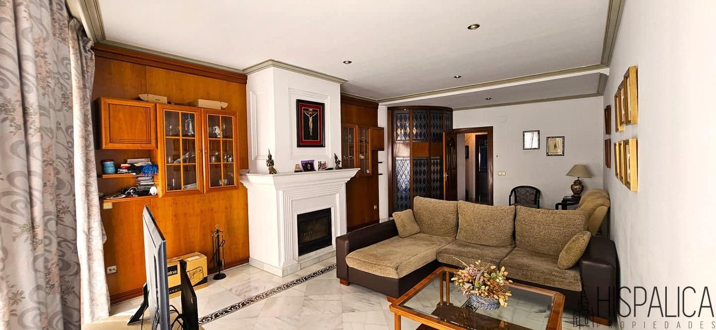 7 soveværelse Villa til salg i Dos Hermanas - € 550.000 (Ref: 9187846)