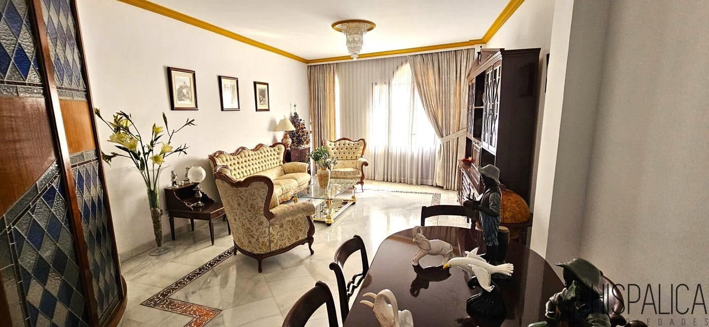 7 soveværelse Villa til salg i Dos Hermanas - € 550.000 (Ref: 9187846)