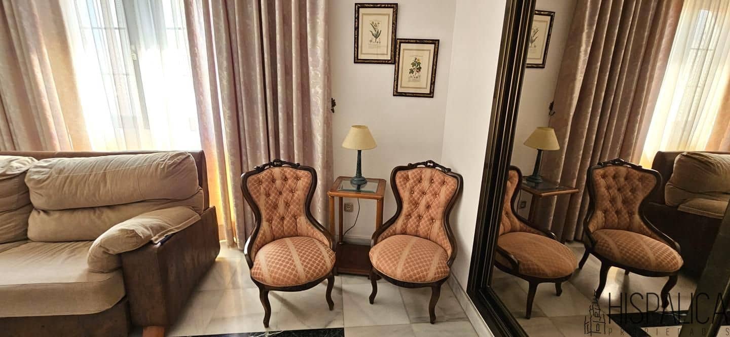 7 soveværelse Villa til salg i Dos Hermanas - € 550.000 (Ref: 9187846)