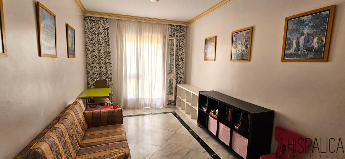 7 soveværelse Villa til salg i Dos Hermanas - € 550.000 (Ref: 9187846)