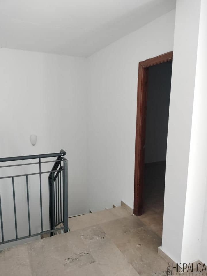 6 soverom Villa til salgs i Bollullos de la Mitacion - € 235 000 (Ref: 9249237)