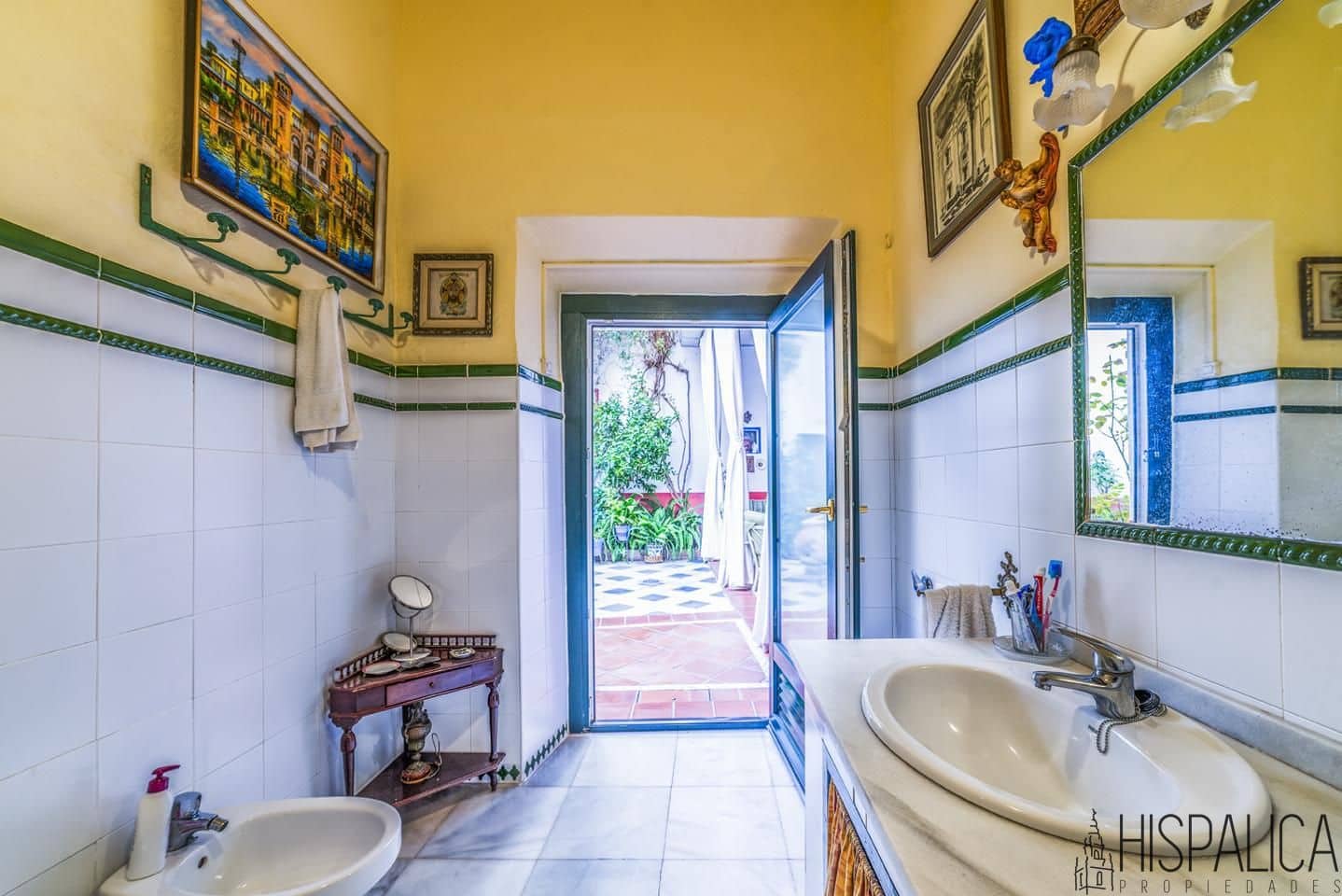 7 soveværelse Finca/Landehus til salg i Llerena - € 550.000 (Ref: 9267808)