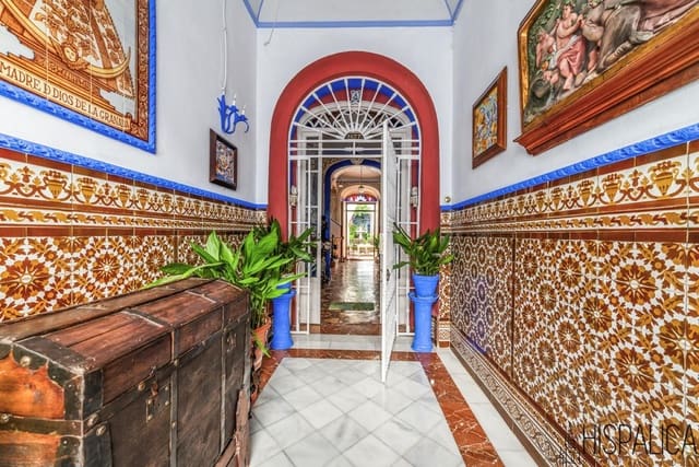 7 bedroom Finca/Country House for sale in Llerena - € 550,000 (Ref: 9267808)