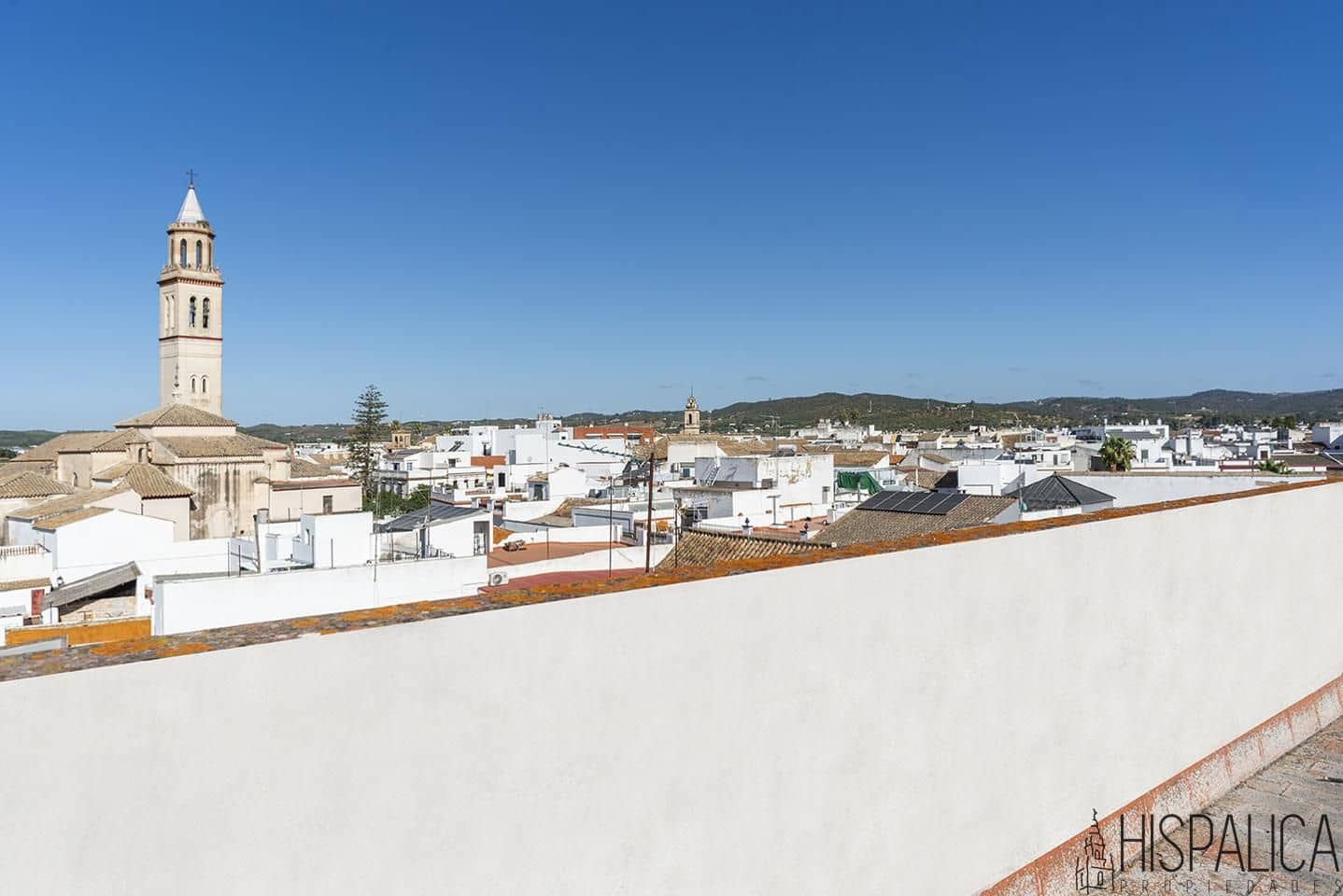 Finca/Landehus til salg i Lora del Rio - € 500.000 (Ref: 9267809)