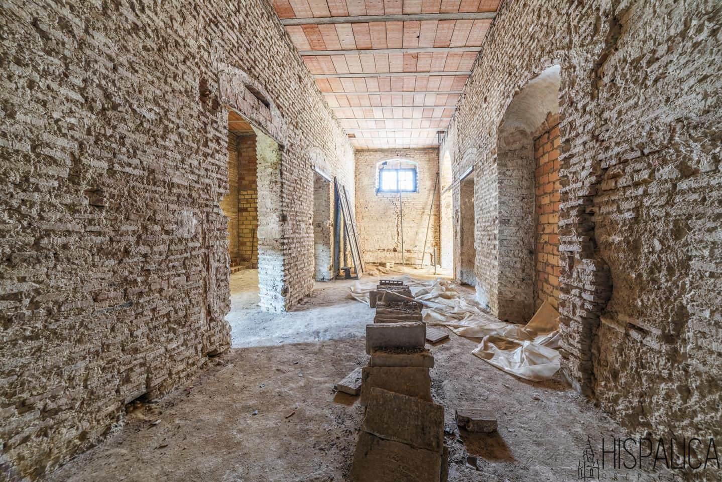 Finca/Landehus til salg i Lora del Rio - € 500.000 (Ref: 9267809)