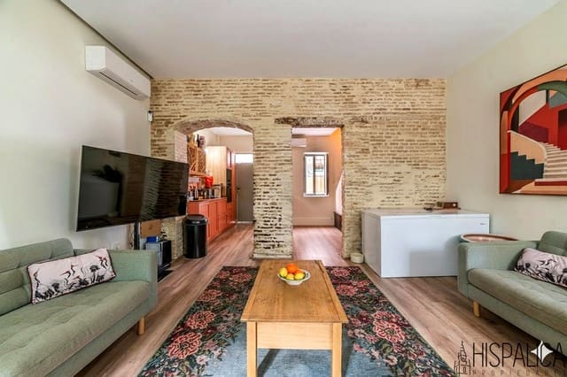 3 slaapkamer Flat te koop in Triana, Sevilla stad - € 570.000 (Ref: 9360689)