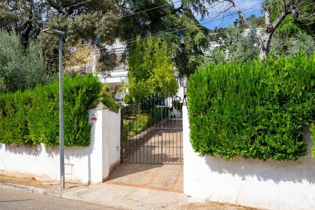 6 camera da letto Villa in vendita in El Brillante, Cordova città con piscina - 560.000 € (Rif: 9478835)