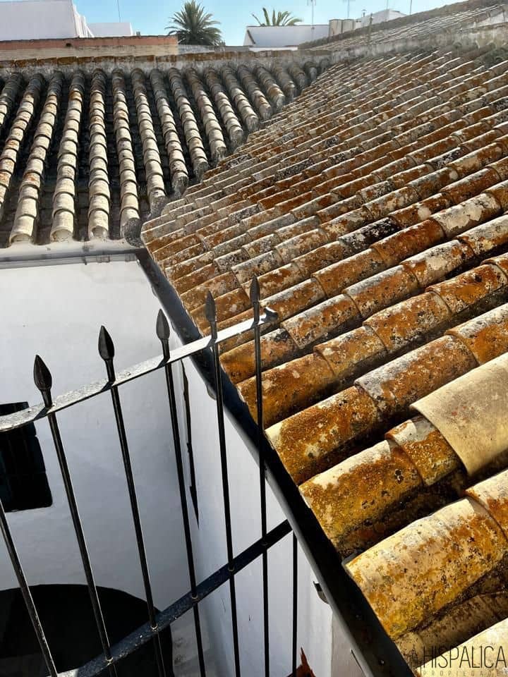 9 quarto Moradia para venda em Carmona com garagem - 360 000 € (Ref: 9677884)