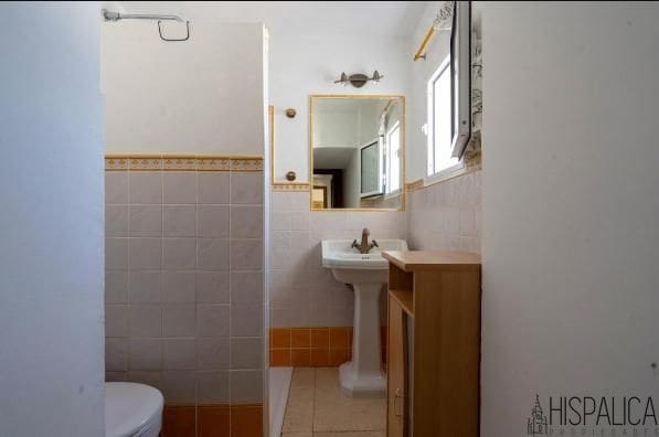 5 soveværelse Villa til salg i Sanlucar la Mayor med swimmingpool - € 420.000 (Ref: 9720717)