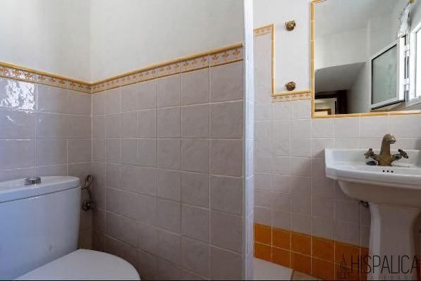 5 soveværelse Villa til salg i Sanlucar la Mayor med swimmingpool - € 420.000 (Ref: 9720717)