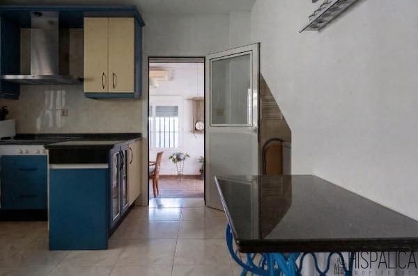 5 soveværelse Villa til salg i Sanlucar la Mayor med swimmingpool - € 420.000 (Ref: 9720717)