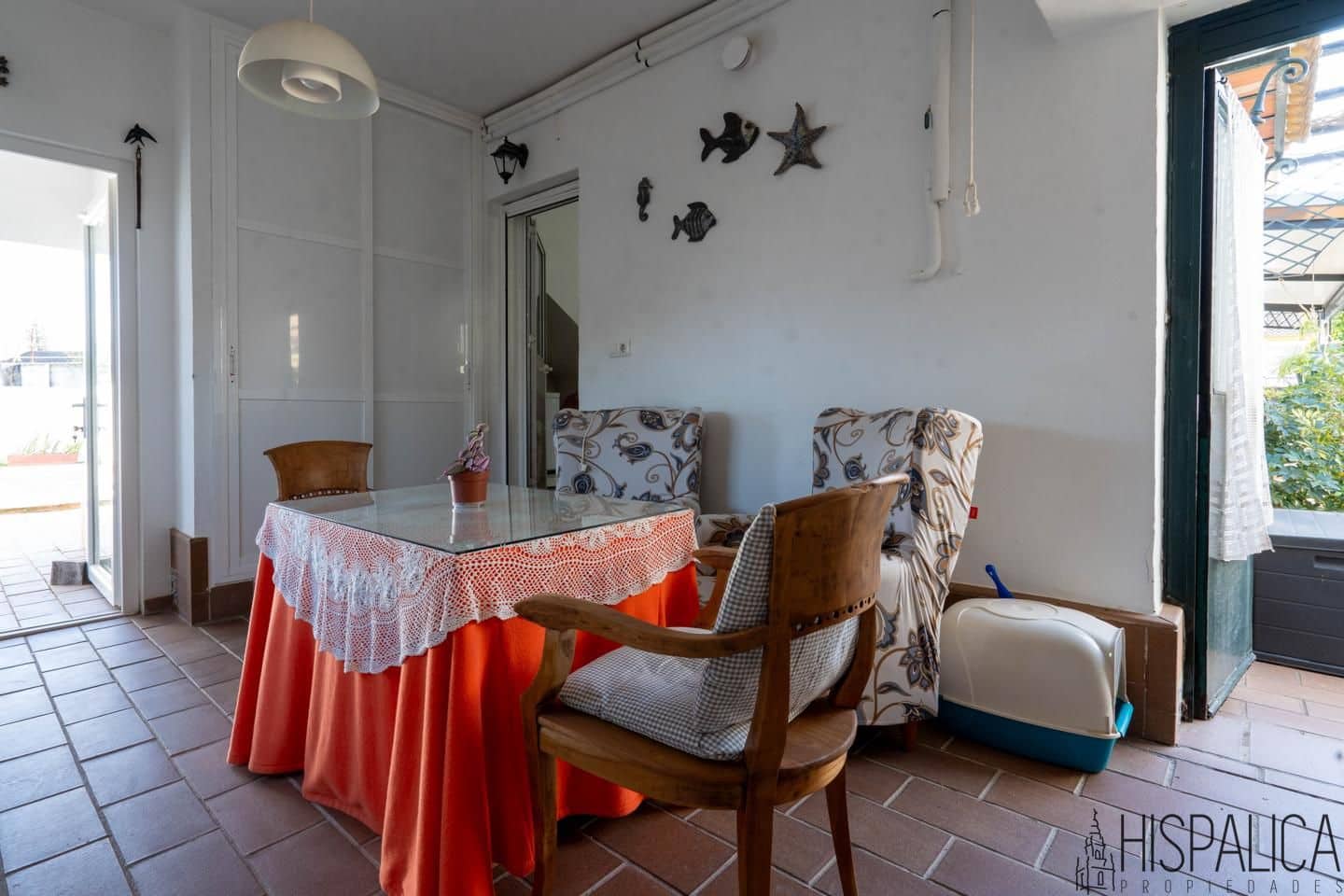 5 soveværelse Villa til salg i Sanlucar la Mayor med swimmingpool - € 420.000 (Ref: 9720717)