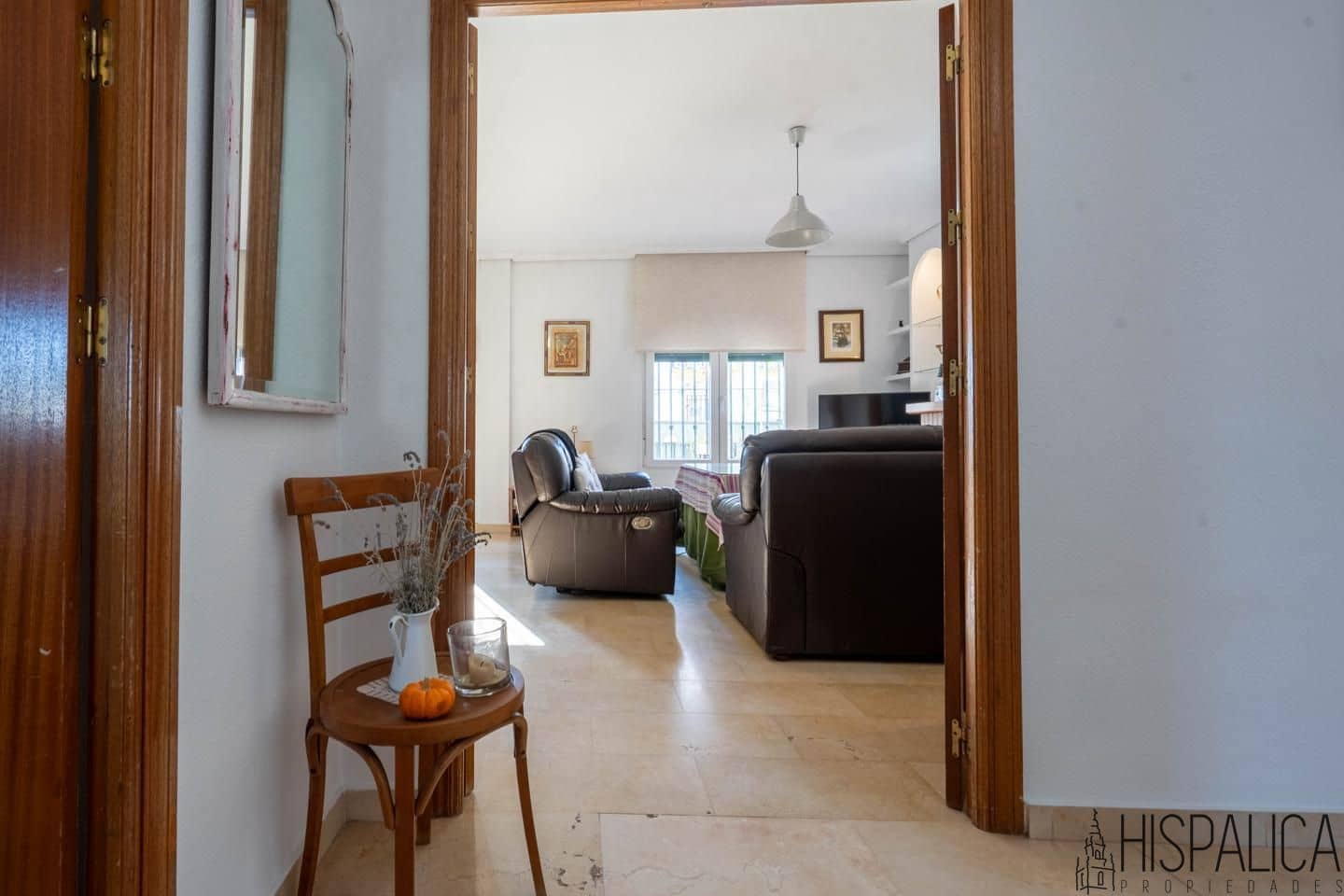 5 soveværelse Villa til salg i Sanlucar la Mayor med swimmingpool - € 420.000 (Ref: 9720717)