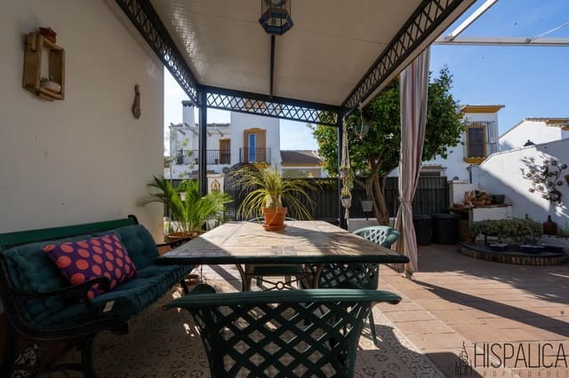 5 soveværelse Villa til salg i Sanlúcar la Mayor med swimmingpool - € 420.000 (Ref: 9720717)