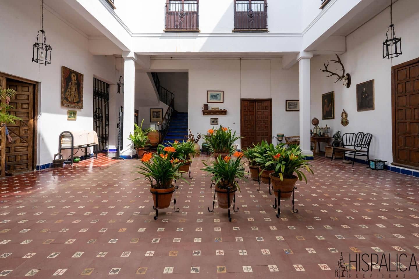 6 bedroom Villa for sale in Ecija - € 750,000 (Ref: 9819623)