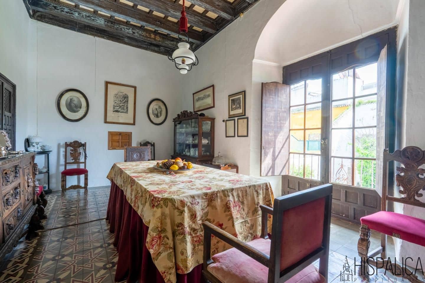 6 bedroom Villa for sale in Ecija - € 750,000 (Ref: 9819623)