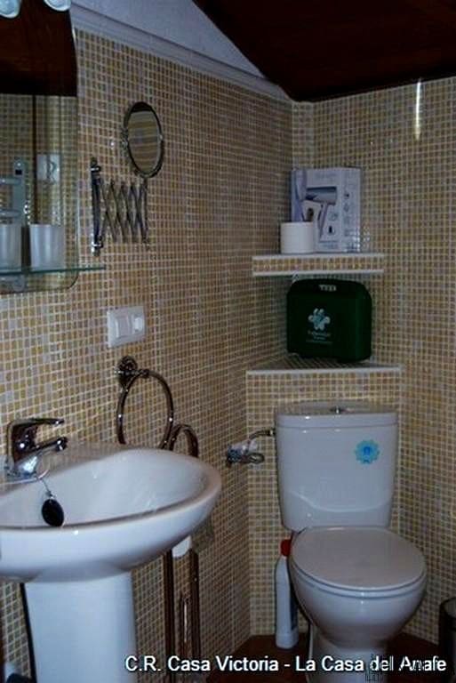 1 bedroom Villa for sale in Villaluenga del Rosario - € 70,000 (Ref: 9893225)