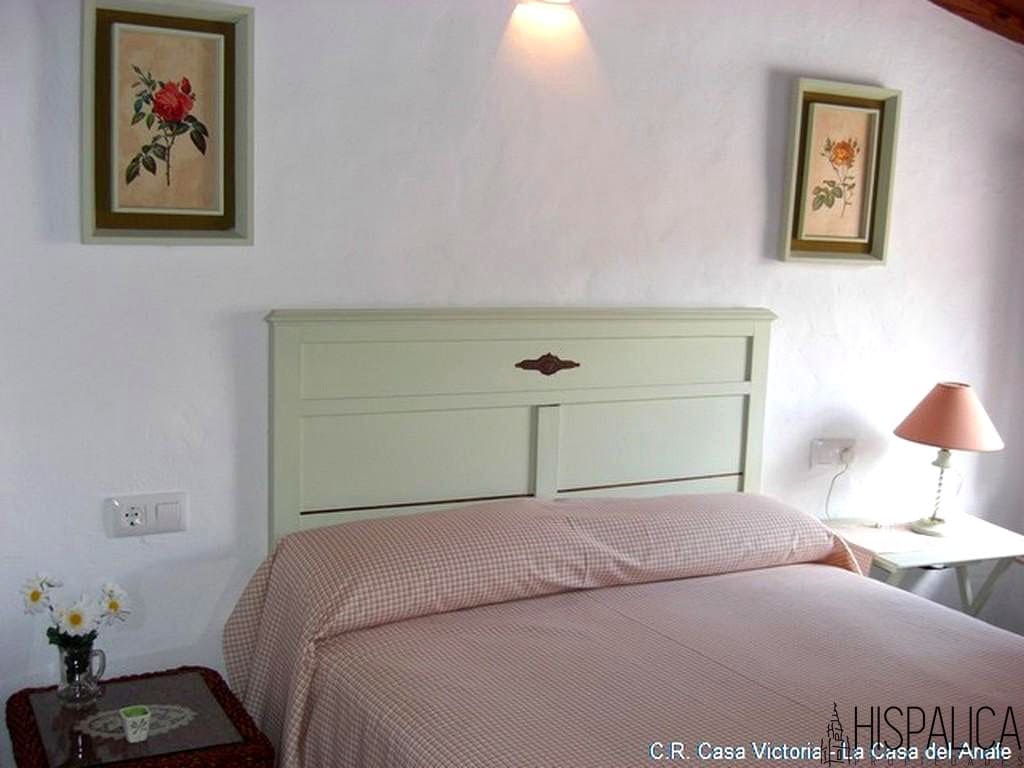 1 bedroom Villa for sale in Villaluenga del Rosario - € 70,000 (Ref: 9893225)