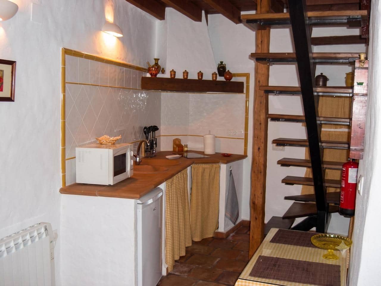 1 bedroom Villa for sale in Villaluenga del Rosario - € 70,000 (Ref: 9893225)