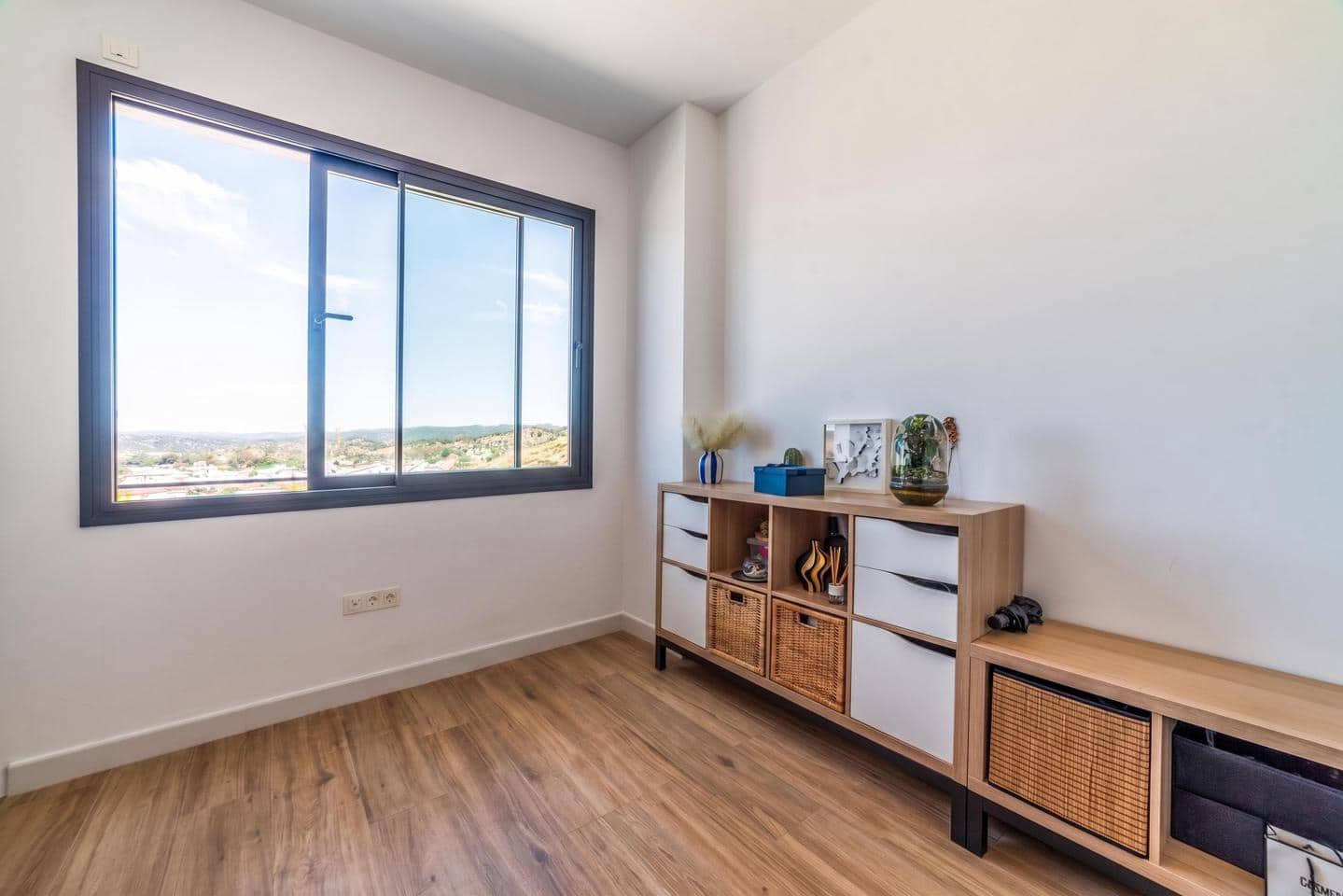 Chalet de 3 habitaciones en Villanueva del Río y Minas en venta - 449.000 € (Ref: 9893226)