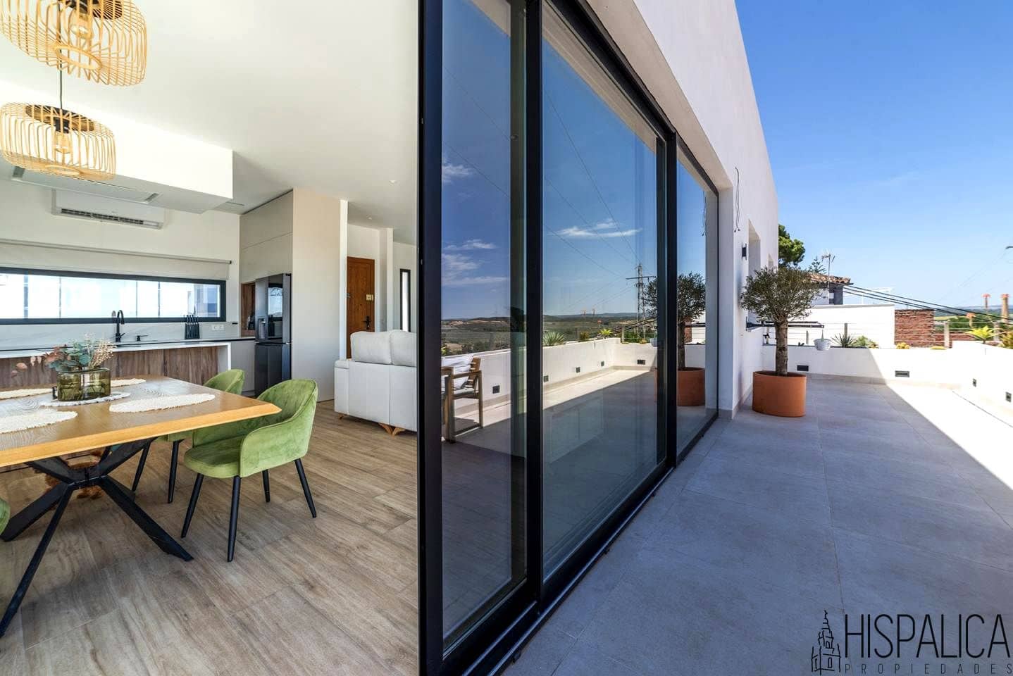 Chalet de 3 habitaciones en Villanueva del Río y Minas en venta - 449.000 € (Ref: 9893226)