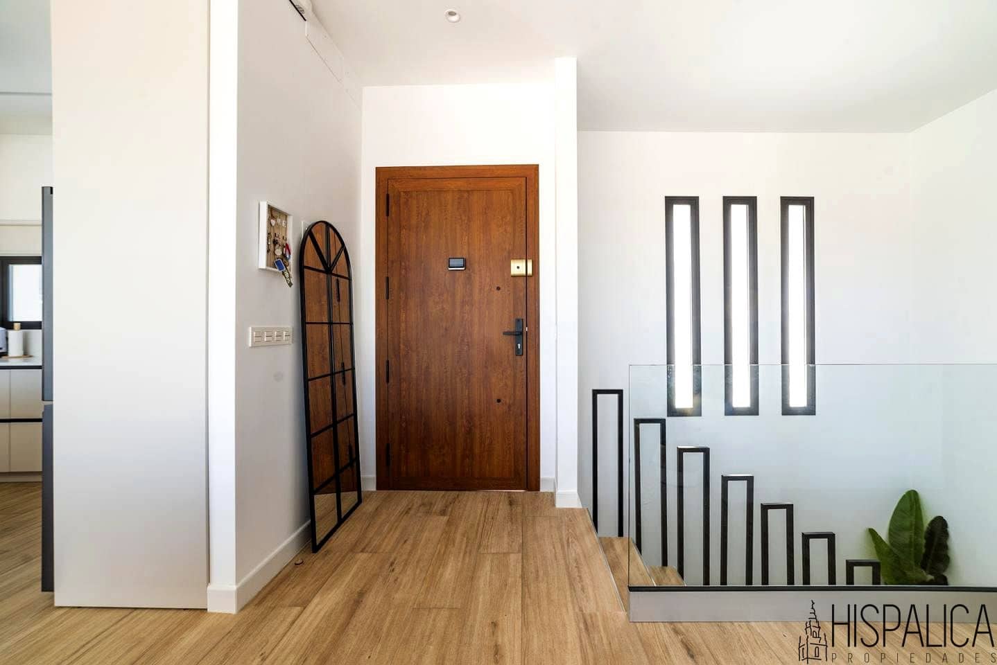 Chalet de 3 habitaciones en Villanueva del Río y Minas en venta - 449.000 € (Ref: 9893226)