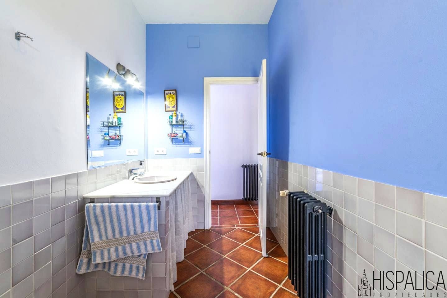 6 bedroom Villa for sale in Cazalla de la Sierra with pool - € 650,000 (Ref: 9893227)