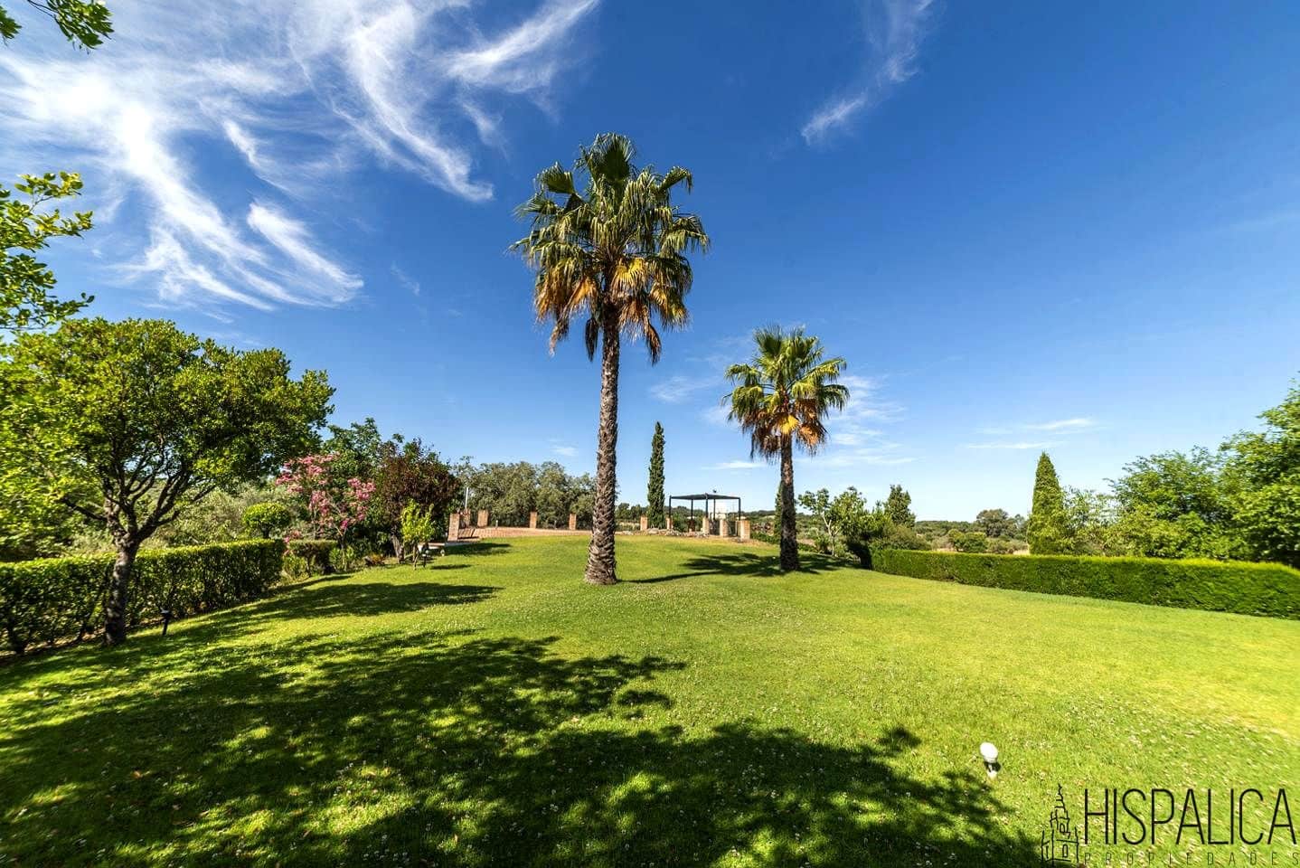 6 bedroom Villa for sale in Cazalla de la Sierra with pool - € 650,000 (Ref: 9893227)