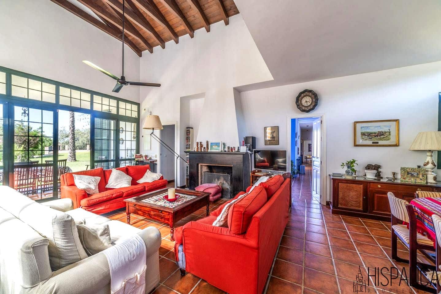 6 bedroom Villa for sale in Cazalla de la Sierra with pool - € 650,000 (Ref: 9893227)
