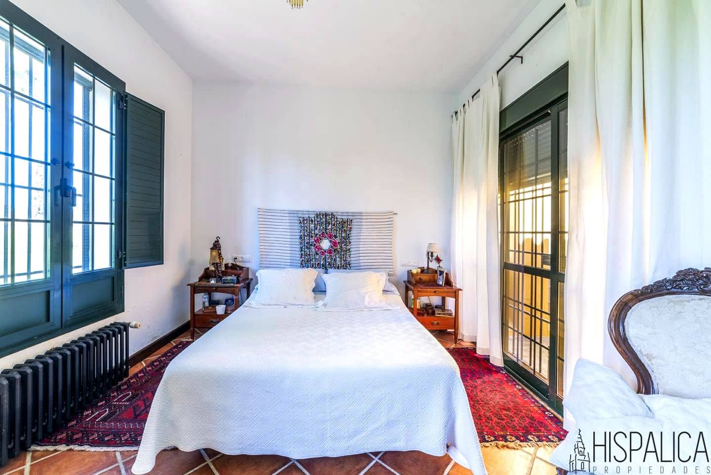6 bedroom Villa for sale in Cazalla de la Sierra with pool - € 650,000 (Ref: 9893227)