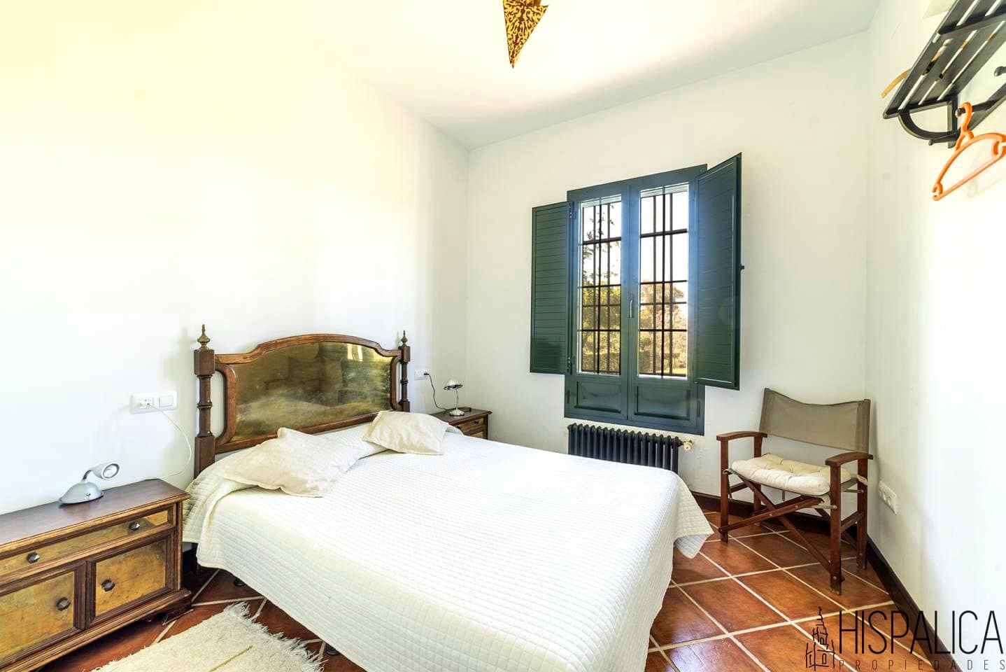 6 bedroom Villa for sale in Cazalla de la Sierra with pool - € 650,000 (Ref: 9893227)