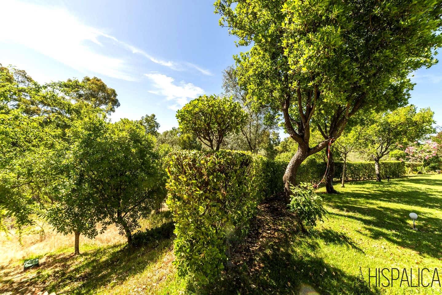 6 bedroom Villa for sale in Cazalla de la Sierra with pool - € 650,000 (Ref: 9893227)