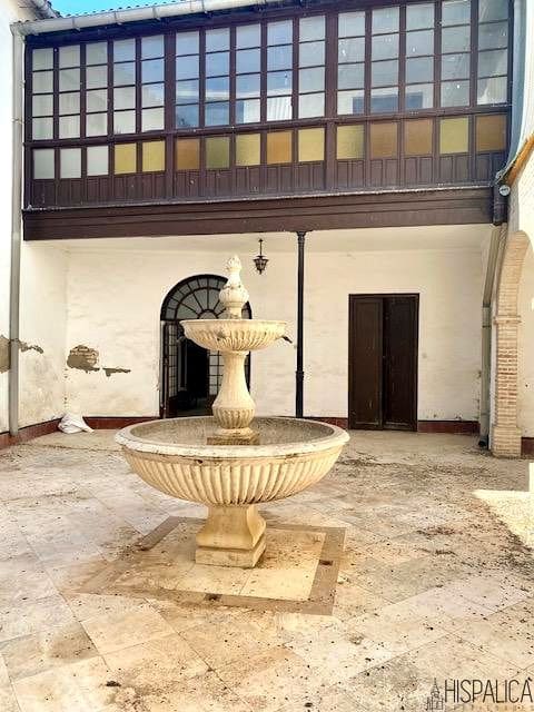 4 bedroom Villa for sale in Ecija - € 245,000 (Ref: 9898405)